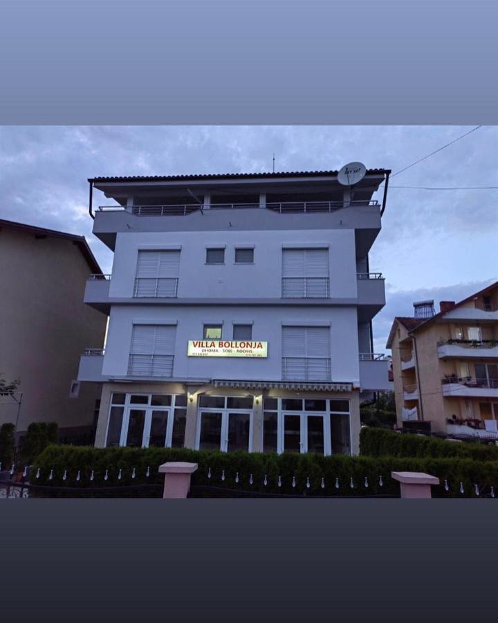 Vila Bolonja Struga Luaran gambar