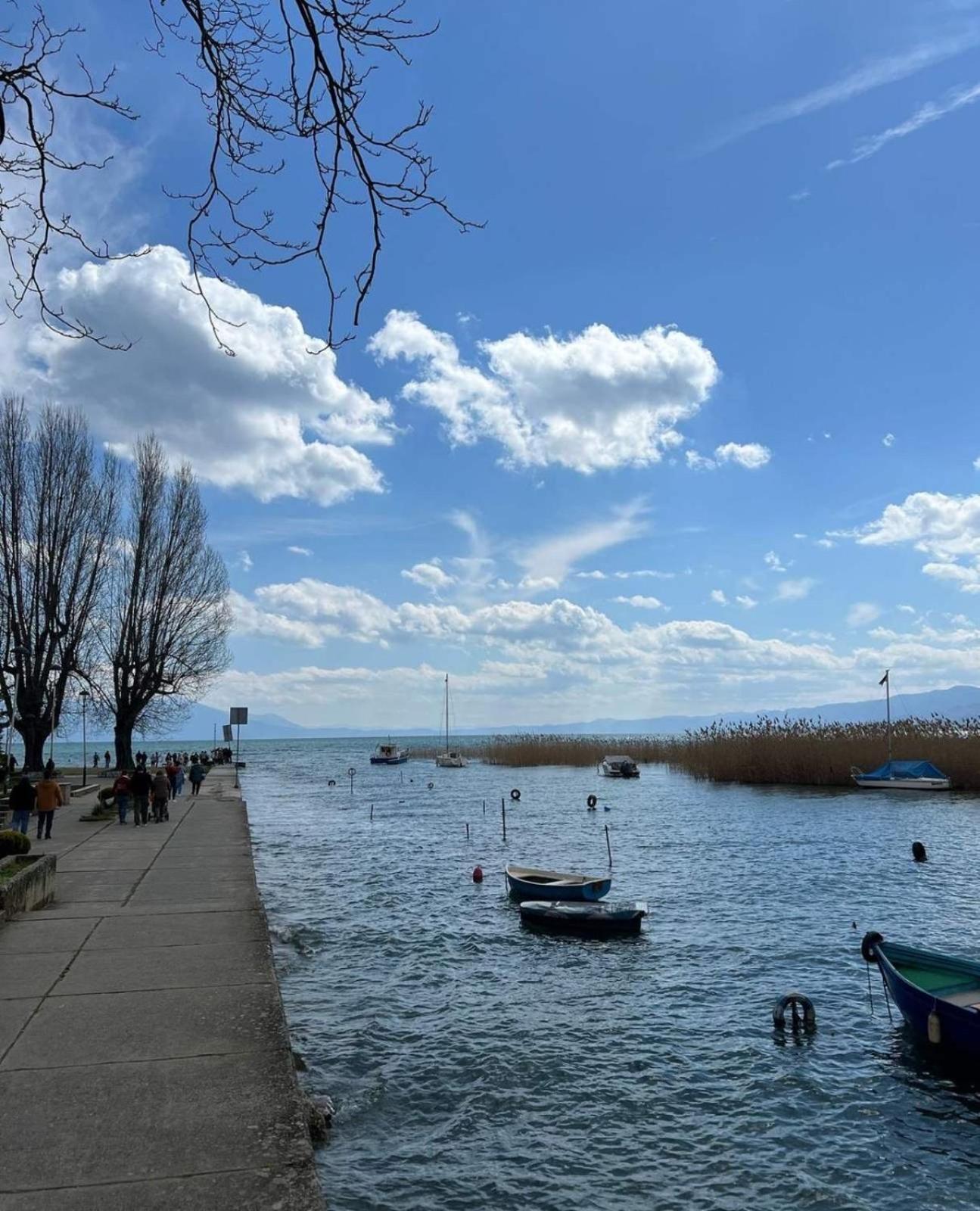 Vila Bolonja Struga Luaran gambar