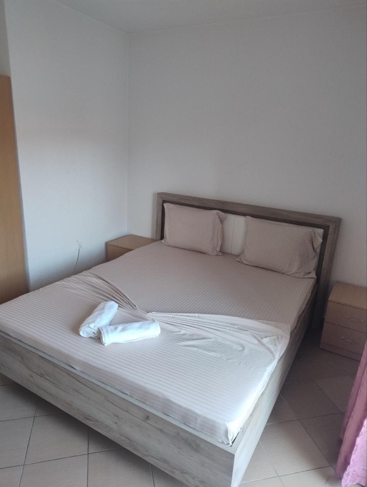 Vila Bolonja Struga Luaran gambar